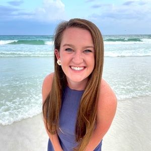 Meet your Posher, Amelia